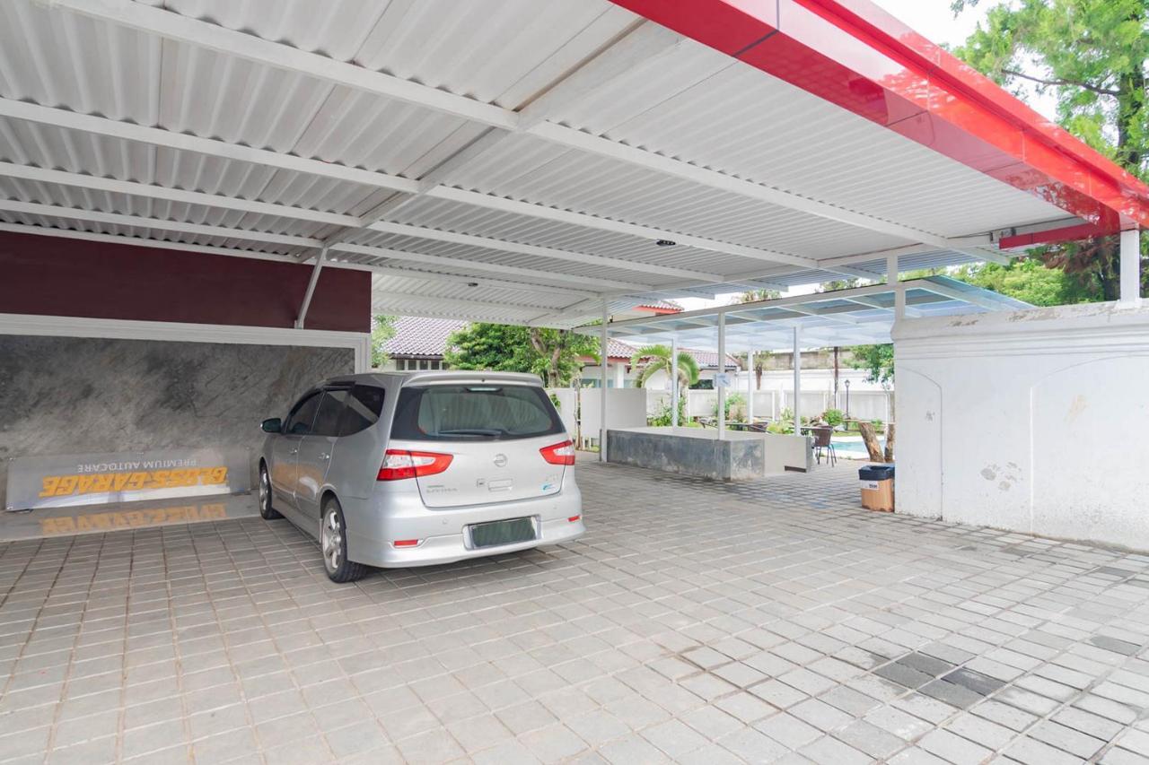 Reddoorz Plus @ Pakuan Residence Tajur Богор Экстерьер фото